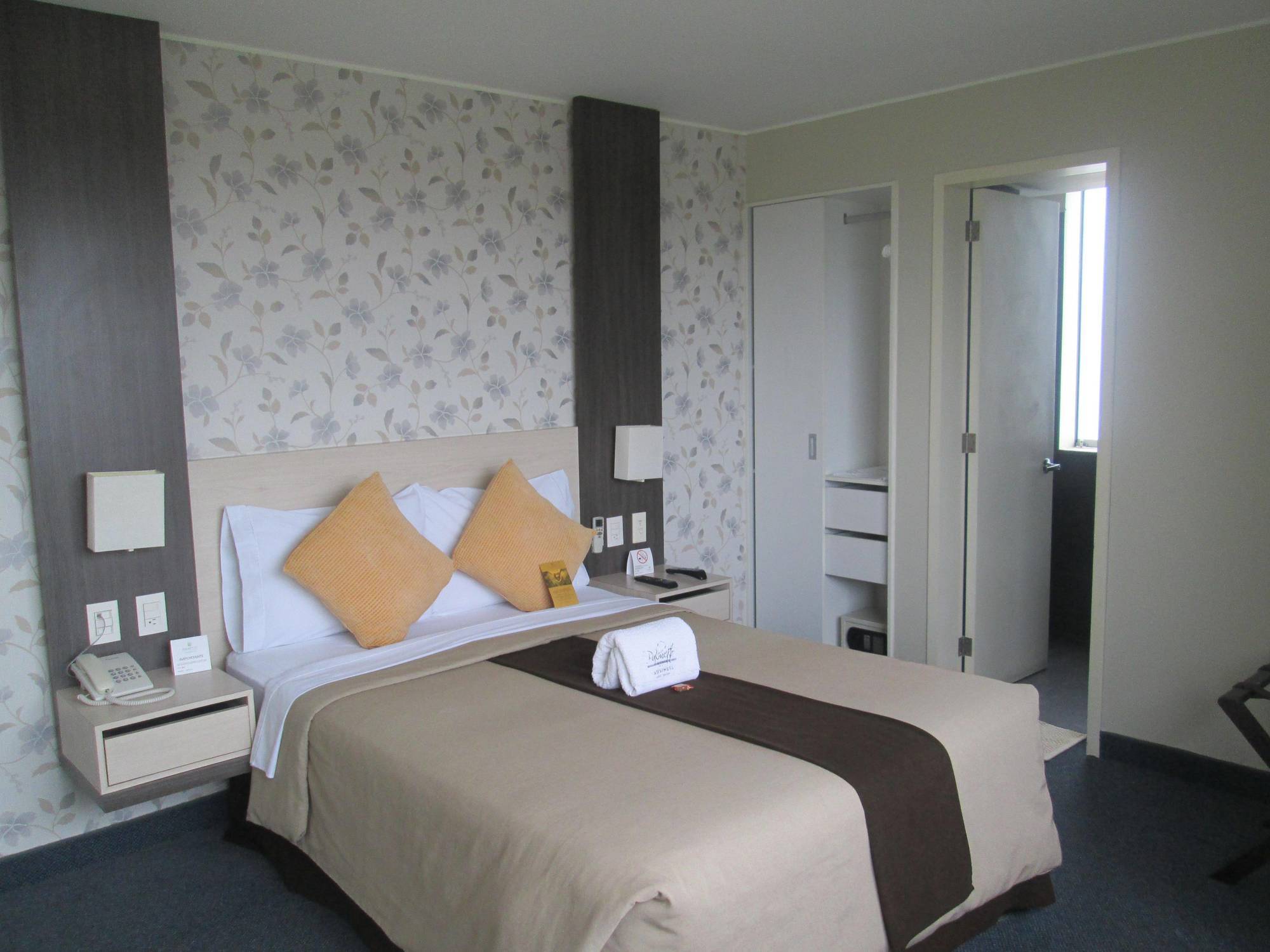 Palmetto Business San Miguel 3*